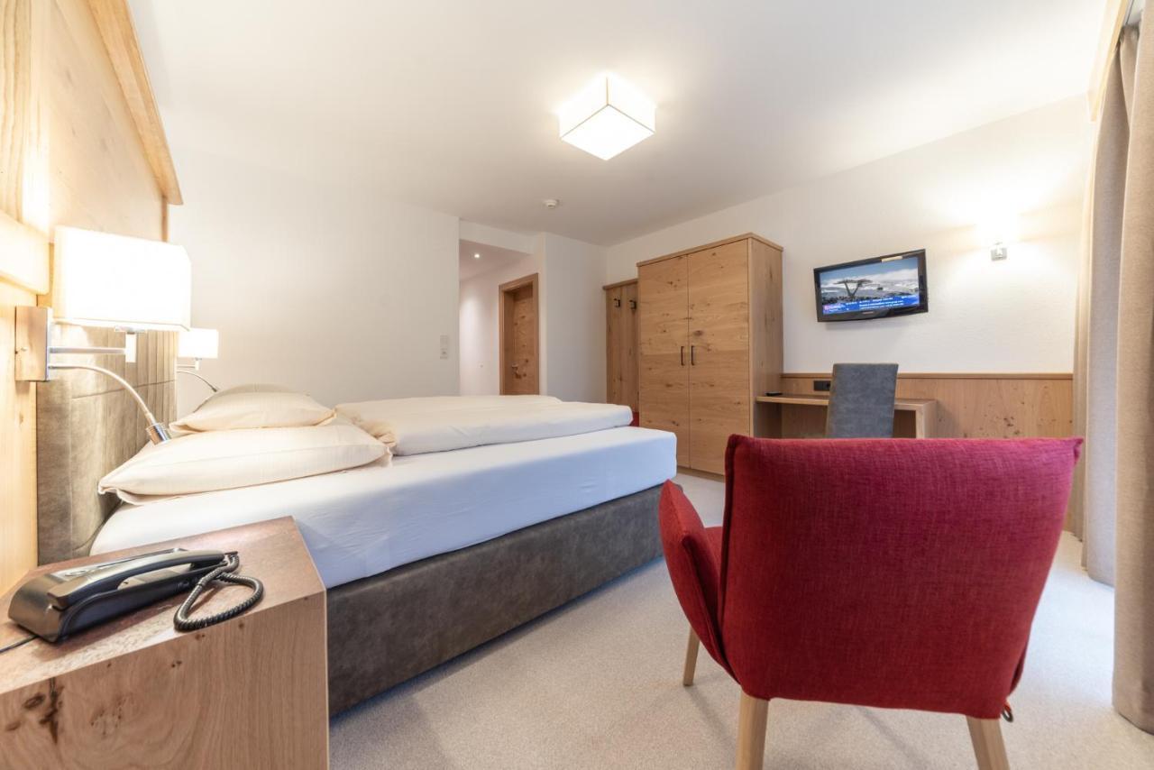 Haus Hohenfels Hotel Obergurgl Eksteriør billede